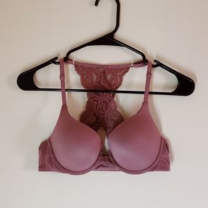 Victoria’s Secret bra 🦋
